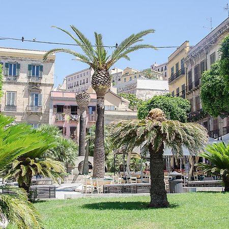 Domus Yenne Suites Cagliari Exteriér fotografie